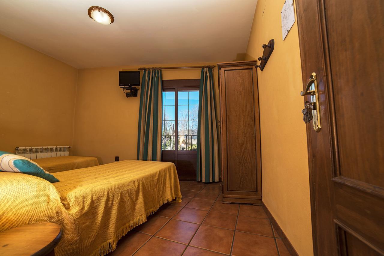 Apartamentos Raisa Орнос Экстерьер фото